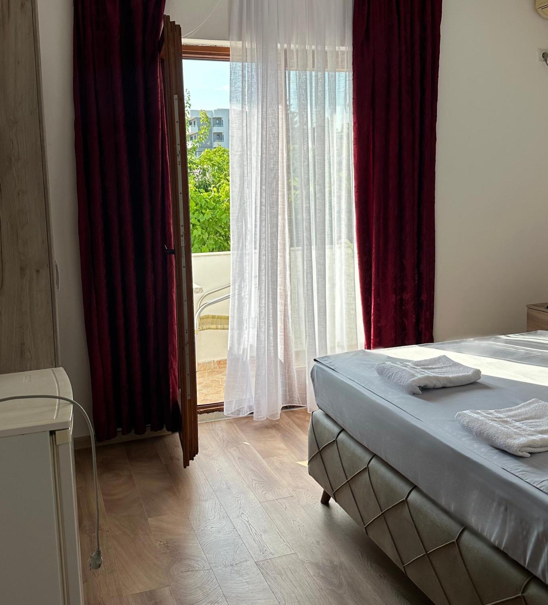 Rooms Ajllin Ulcinj Kültér fotó